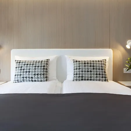 Hilton Mallorca Galatzo Hotel 5*